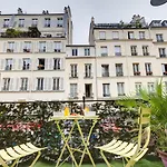 Bluestay 108 - Superb Apartment In Paris