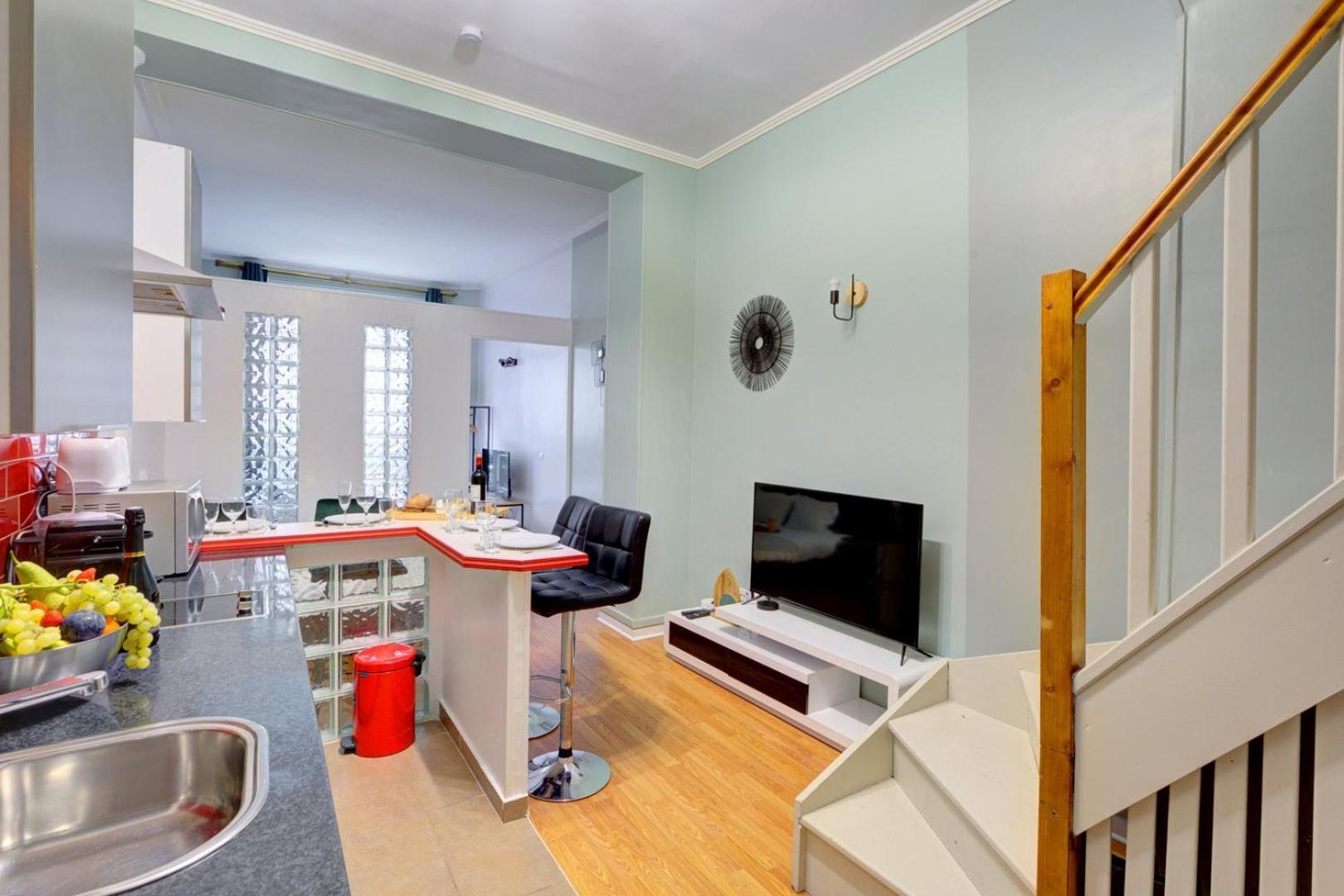 Bluestay 108 - Superb In * Paris